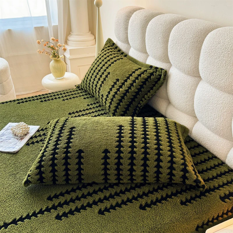 WASART Soft warm plush fitted sheet elastic mattress cover fluffy coral fleece jacquard bed linen winter luxury bedding 150x200