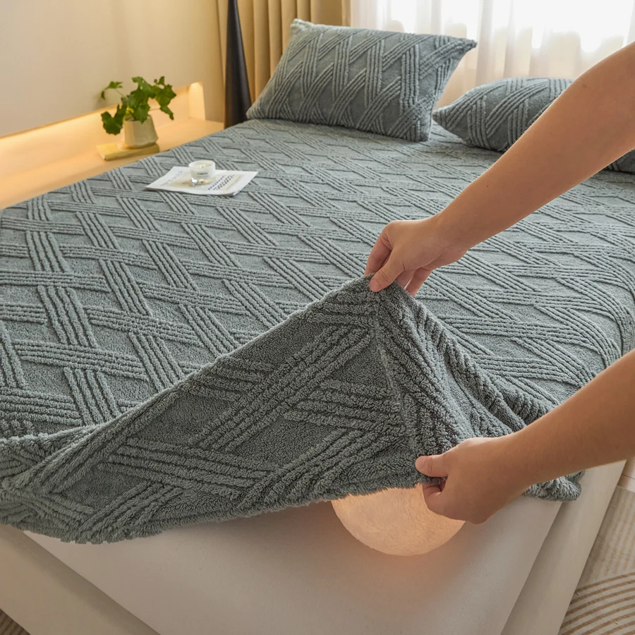 WASART Soft warm coral fleece fitted sheet elastic mattress protector cover plaid jacquard winter fluffy plush bed linen 180x200